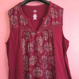 St John's Bay Women's Sleeveless Top